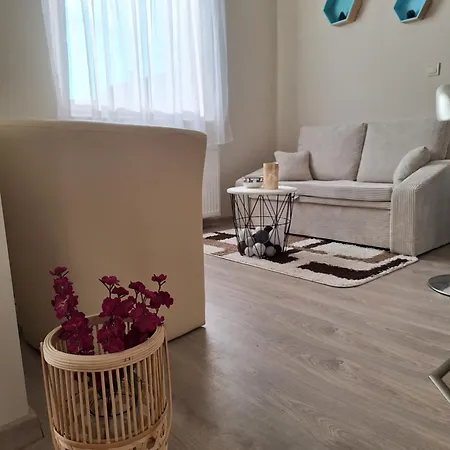Kökénykuckó Appartamento Szeged